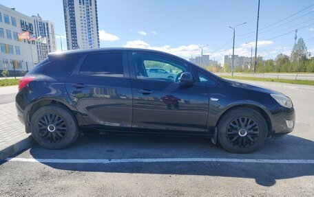 Opel Astra J, 2011 год, 630 000 рублей, 6 фотография