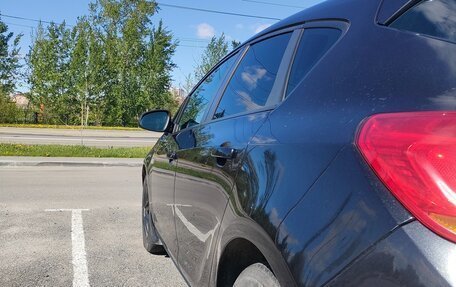 Opel Astra J, 2011 год, 630 000 рублей, 10 фотография