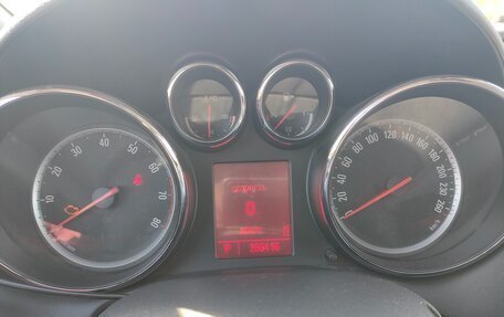 Opel Astra J, 2011 год, 630 000 рублей, 21 фотография
