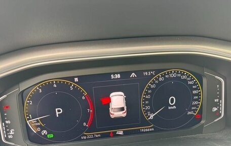 Volkswagen T-Roc I, 2022 год, 1 585 000 рублей, 11 фотография