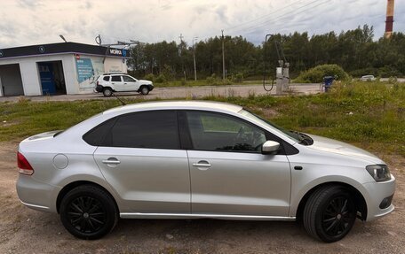 Volkswagen Polo VI (EU Market), 2014 год, 700 000 рублей, 2 фотография