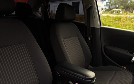 Volkswagen Polo VI (EU Market), 2014 год, 700 000 рублей, 14 фотография