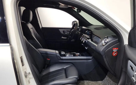 Mercedes-Benz GLB, 2021 год, 2 586 000 рублей, 6 фотография