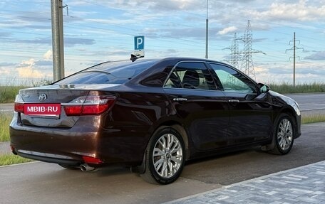 Toyota Camry, 2017 год, 2 200 000 рублей, 4 фотография