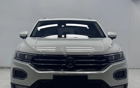 Volkswagen T-Roc I, 2021 год, 1 750 000 рублей, 5 фотография