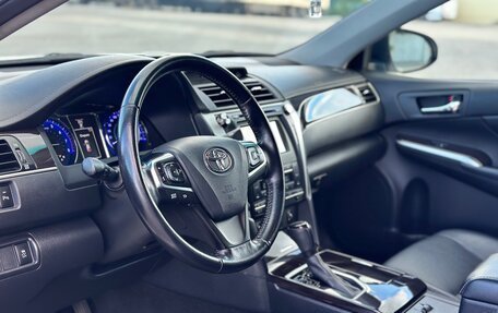 Toyota Camry, 2016 год, 2 000 000 рублей, 21 фотография