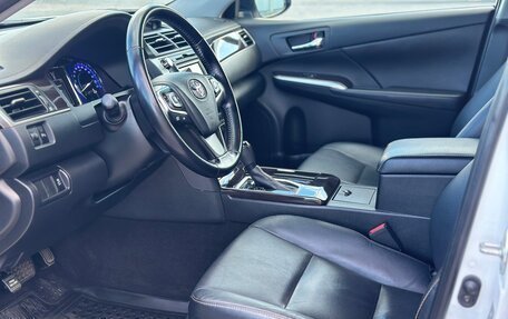 Toyota Camry, 2016 год, 2 000 000 рублей, 20 фотография