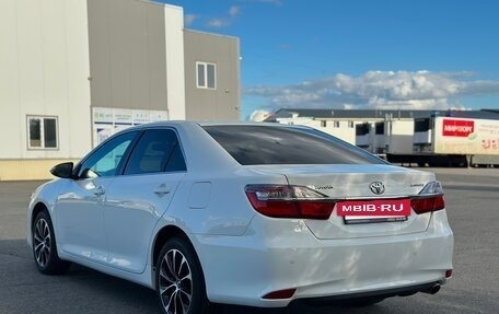 Toyota Camry, 2016 год, 2 000 000 рублей, 11 фотография