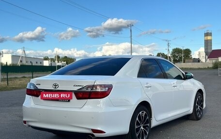 Toyota Camry, 2016 год, 2 000 000 рублей, 10 фотография