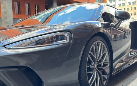 McLaren GT, 2022 год, 20 990 000 рублей, 16 фотография