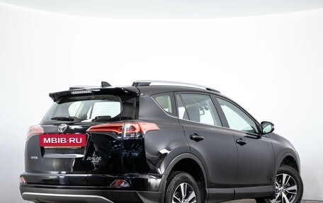 Toyota RAV4, 2017 год, 2 159 000 рублей, 5 фотография