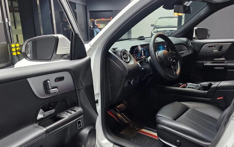 Mercedes-Benz GLB, 2021 год, 2 512 000 рублей, 5 фотография