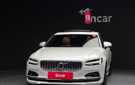 Volvo S90 II рестайлинг, 2023 год, 5 120 700 рублей, 3 фотография