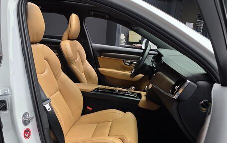 Volvo S90 II рестайлинг, 2023 год, 5 120 700 рублей, 26 фотография
