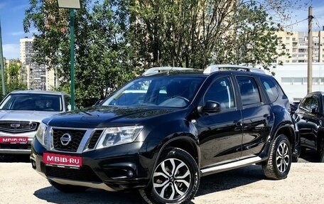 Nissan Terrano III, 2014 год, 869 000 рублей, 1 фотография