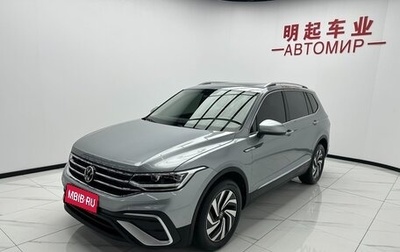 Volkswagen Tiguan II, 2023 год, 1 900 000 рублей, 1 фотография