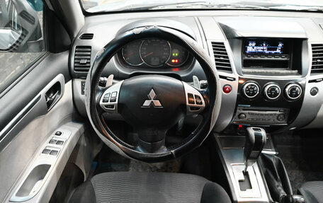 Mitsubishi Pajero Sport II рестайлинг, 2012 год, 1 660 000 рублей, 12 фотография