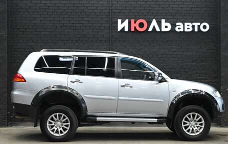 Mitsubishi Pajero Sport II рестайлинг, 2012 год, 1 660 000 рублей, 9 фотография