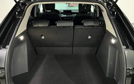 Honda Vezel, 2023 год, 1 765 000 рублей, 17 фотография