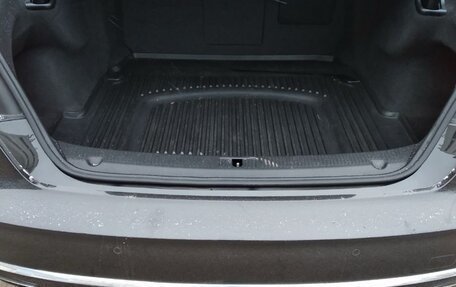 Audi A8, 2015 год, 2 100 000 рублей, 17 фотография