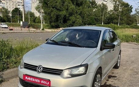Volkswagen Polo VI (EU Market), 2011 год, 650 000 рублей, 3 фотография