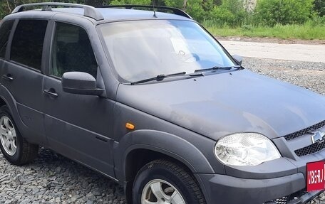 Chevrolet Niva I рестайлинг, 2012 год, 490 000 рублей, 3 фотография