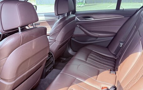 BMW 5 серия, 2019 год, 5 600 000 рублей, 15 фотография