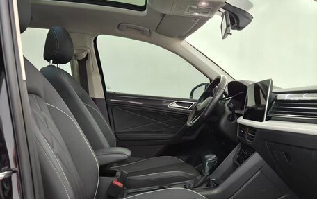 Volkswagen Tiguan II, 2022 год, 2 421 000 рублей, 12 фотография