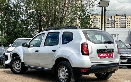 Renault Duster I рестайлинг, 2017 год, 1 169 000 рублей, 6 фотография