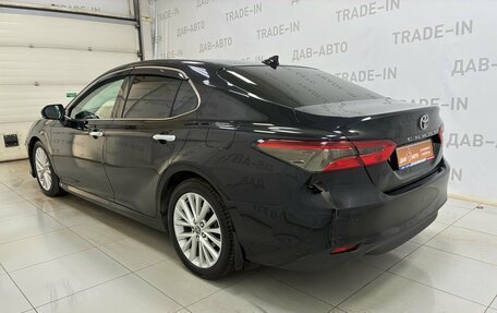 Toyota Camry, 2018 год, 2 480 000 рублей, 6 фотография