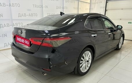 Toyota Camry, 2018 год, 2 480 000 рублей, 4 фотография
