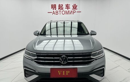 Volkswagen Tiguan II, 2023 год, 1 900 000 рублей, 3 фотография