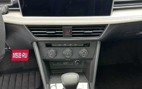 Volkswagen Tiguan II, 2023 год, 1 900 000 рублей, 9 фотография