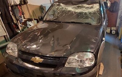 Chevrolet Niva I рестайлинг, 2014 год, 260 000 рублей, 1 фотография