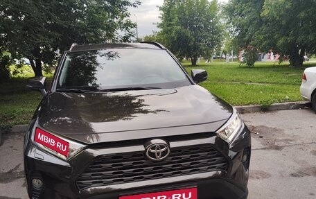 Toyota RAV4, 2021 год, 3 510 000 рублей, 1 фотография