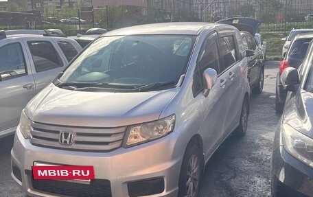 Honda Freed I, 2010 год, 930 000 рублей, 2 фотография