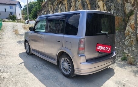 Toyota bB I рестайлинг, 2003 год, 400 000 рублей, 6 фотография