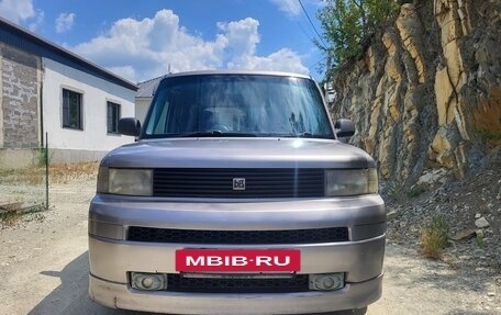 Toyota bB I рестайлинг, 2003 год, 400 000 рублей, 2 фотография