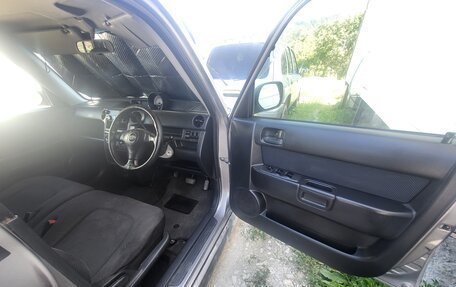 Toyota bB I рестайлинг, 2003 год, 400 000 рублей, 12 фотография