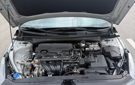 Hyundai Elantra, 2021 год, 2 100 000 рублей, 18 фотография