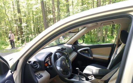 Toyota RAV4, 2006 год, 1 420 000 рублей, 2 фотография