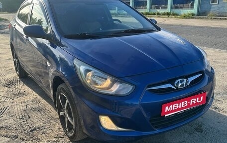 Hyundai Solaris II рестайлинг, 2012 год, 599 000 рублей, 2 фотография