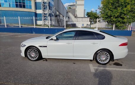 Jaguar XF II, 2018 год, 2 490 000 рублей, 6 фотография