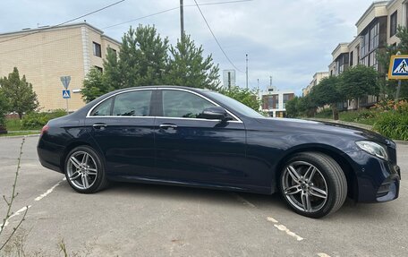 Mercedes-Benz E-Класс, 2019 год, 4 200 000 рублей, 5 фотография