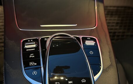 Mercedes-Benz E-Класс, 2019 год, 4 200 000 рублей, 10 фотография