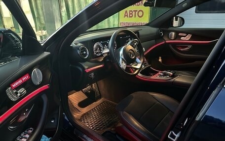 Mercedes-Benz E-Класс, 2019 год, 4 200 000 рублей, 14 фотография