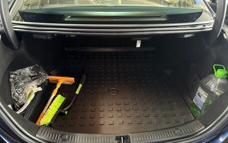 Mercedes-Benz E-Класс, 2019 год, 4 200 000 рублей, 22 фотография