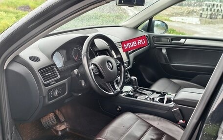 Volkswagen Touareg III, 2010 год, 1 940 000 рублей, 4 фотография