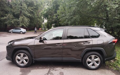 Toyota RAV4, 2021 год, 3 510 000 рублей, 12 фотография
