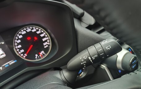 Toyota RAV4, 2021 год, 3 510 000 рублей, 15 фотография